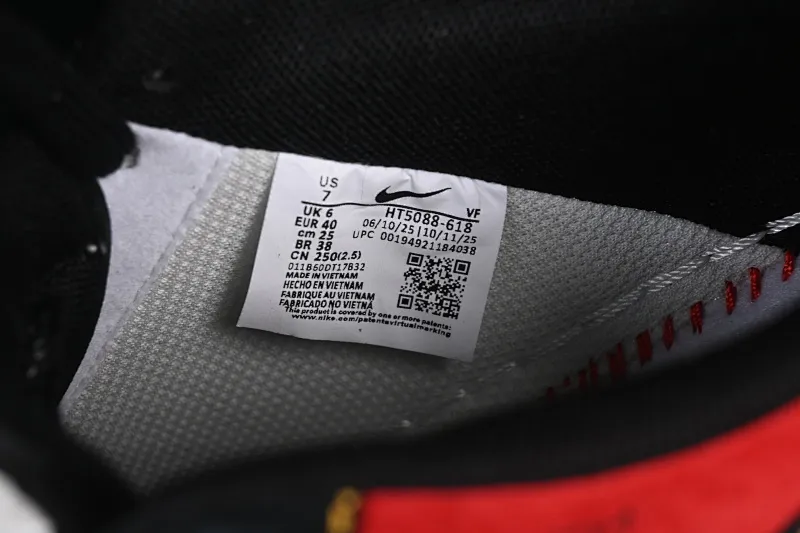 All categories Nk Air Force 1 Air Force series Nk Air Force 1 Low Air Force low-top Nike Air Force 1'07 Low Black, white and red contrast Air Force 1 low-top casual sneakers HT5088-618